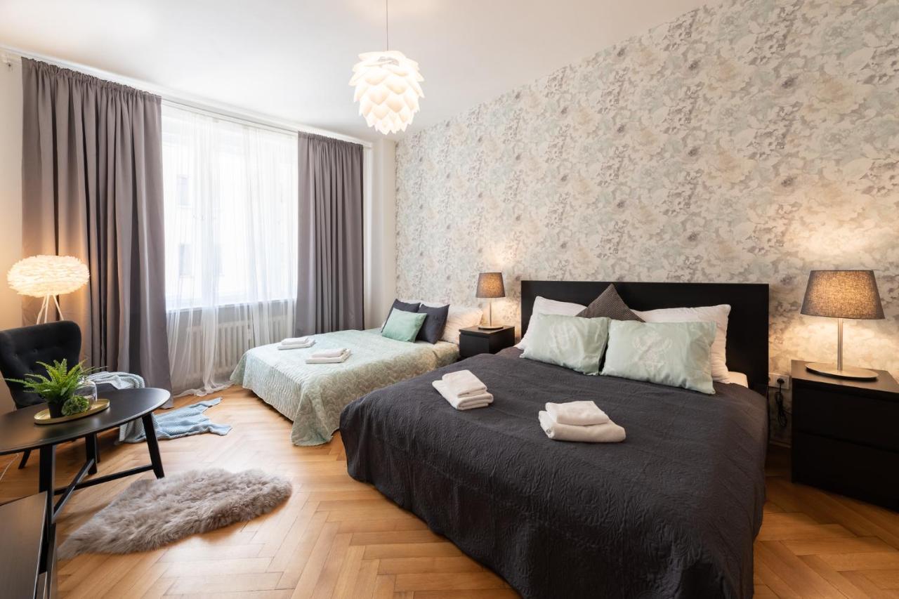Luxury Apartment In Prime Location Praga Exterior foto